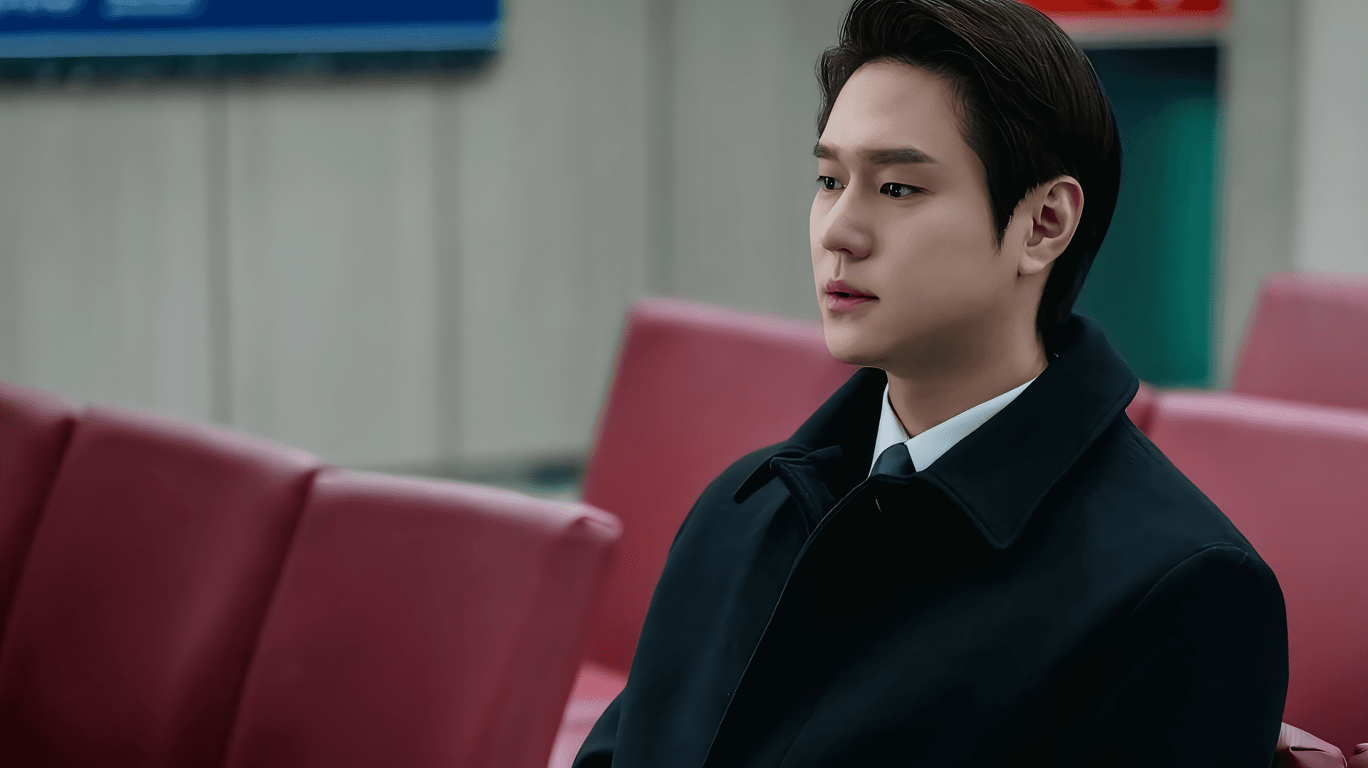 Ko Kyung-pyo enfrenta una crisis emocional antes de su compromiso en Undercover Miss Hong
