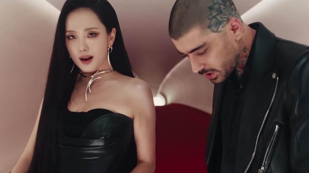 Jisoo de BLACKPINK protagoniza la comedia romántica de Netflix 'Boyfriend on Demand', que se estrena el 6 de marzo