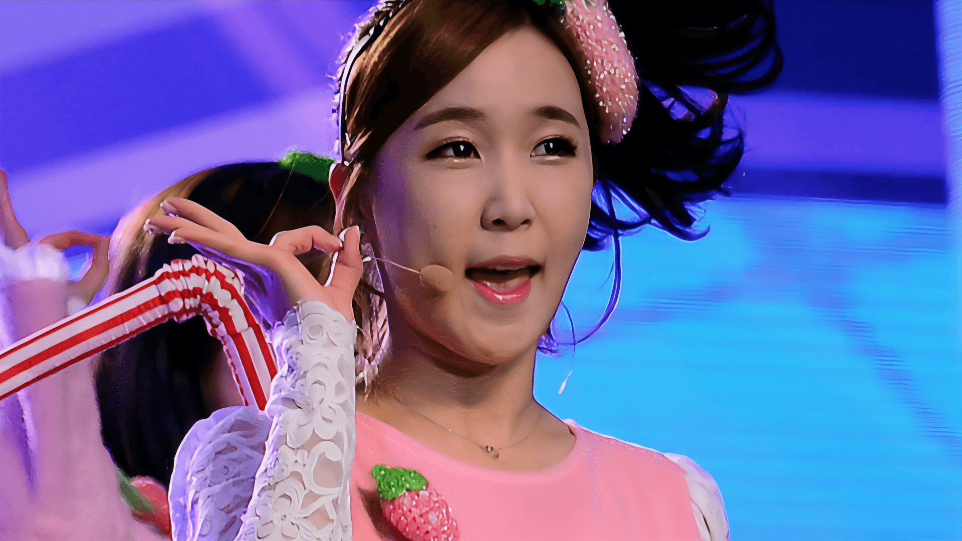 Exintegrante de Crayon Pop ChoA da a luz gemelos tras vencer el cancer cervical