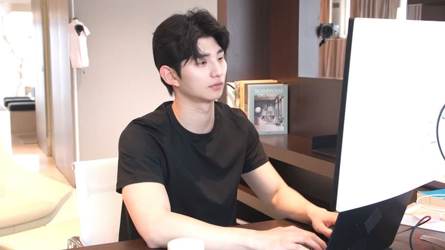 Estrella de Solo Inferno 5 Lee Sung-hoon revela su vida real como trader cuantitativo en Wall Street
