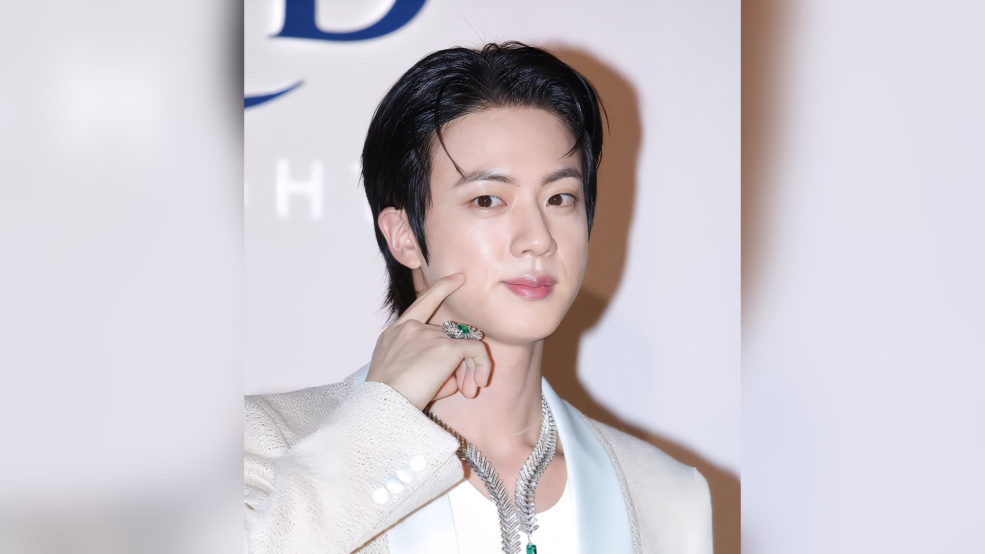 Jin de BTS rompe récords de votación antes del histórico regreso con 'ARIRANG'