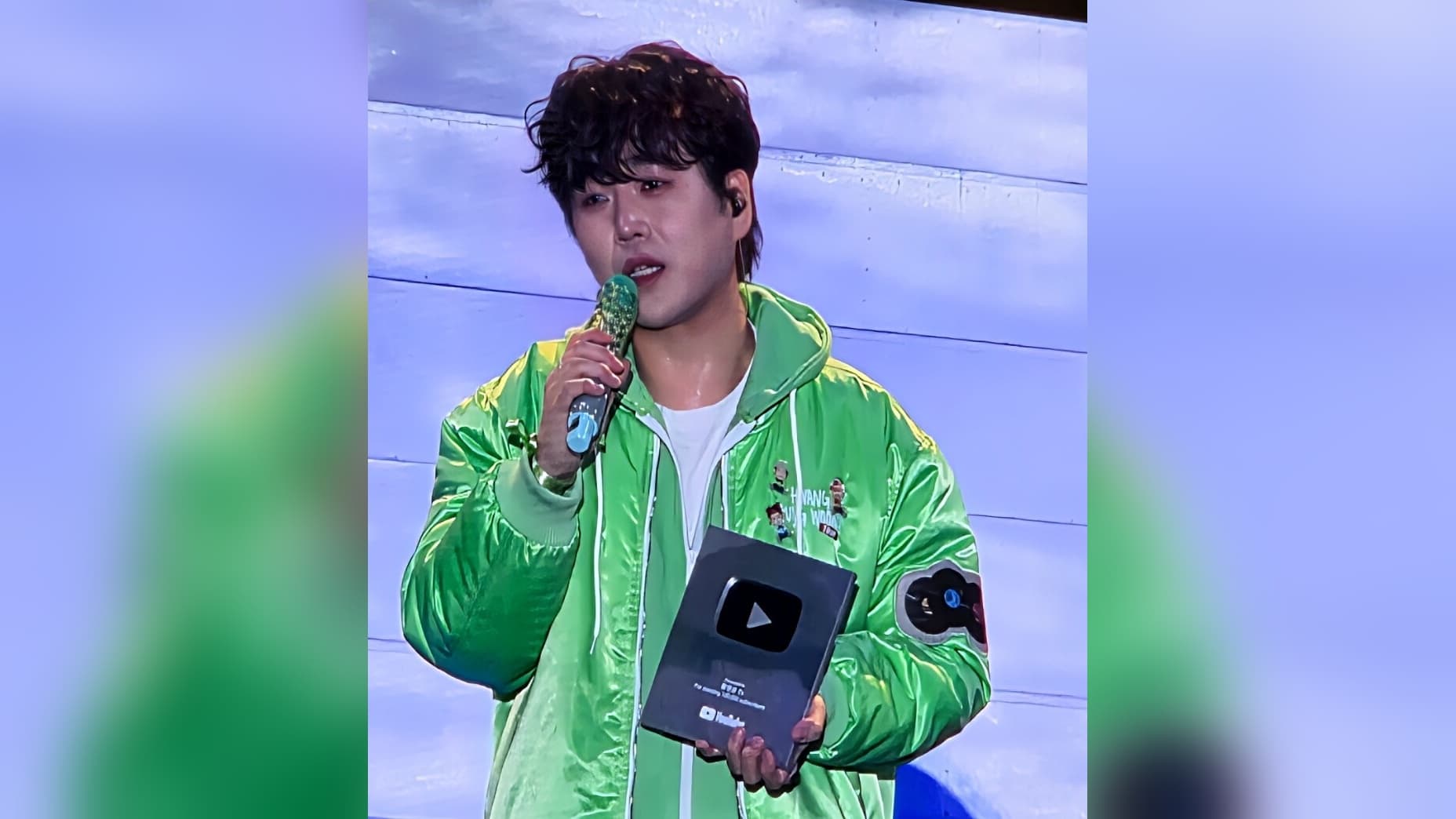 Hwang Young-woong lidera los premios de trot con 71.867 votos mientras su fandom Paradise organiza gira nacional