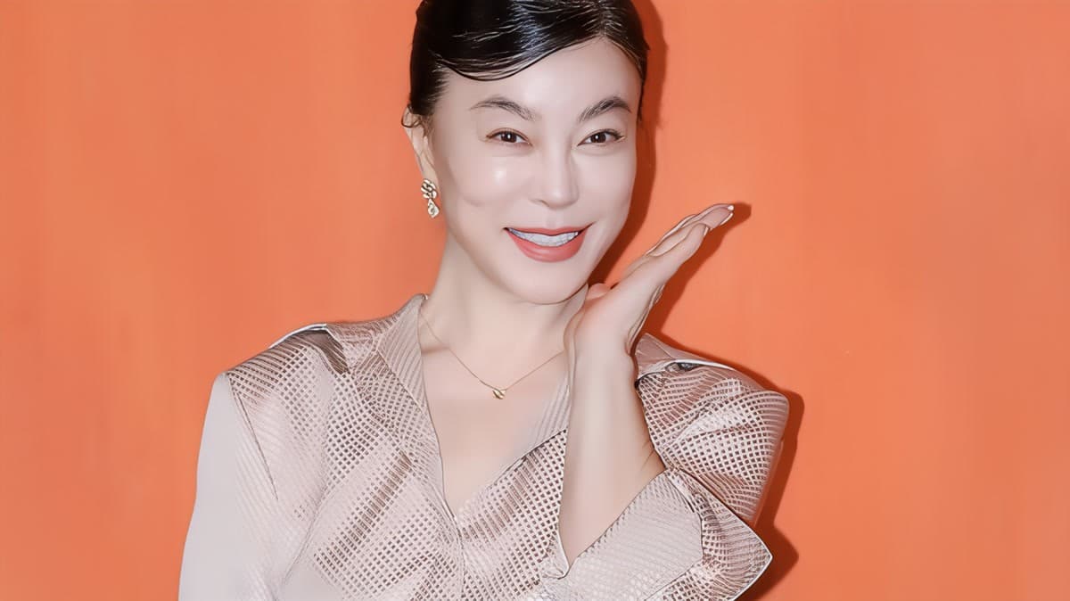 Choi Hwa-jeong comparte el recuerdo de perderse en Seúl de niña — y su compostura de bebé lo explica todo