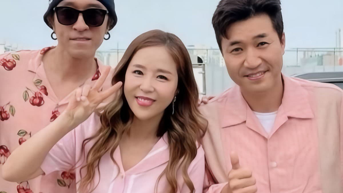La Cantante de la Boda de Shinji Revela una Amistad de 26 Años