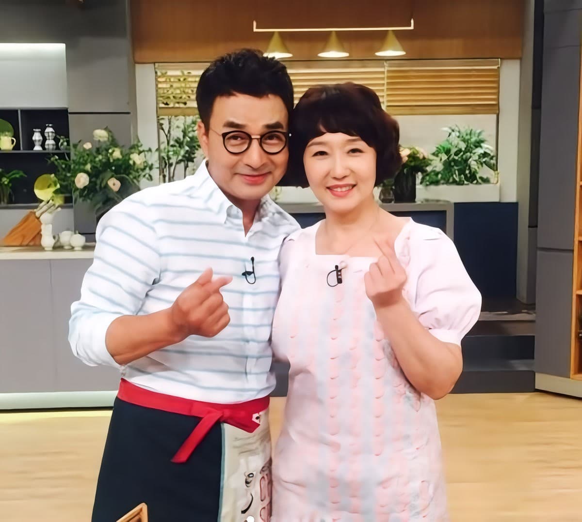 El amigo que empezó todo: la historia de amor de Bae Dong-sung y Jeon Jin-ju