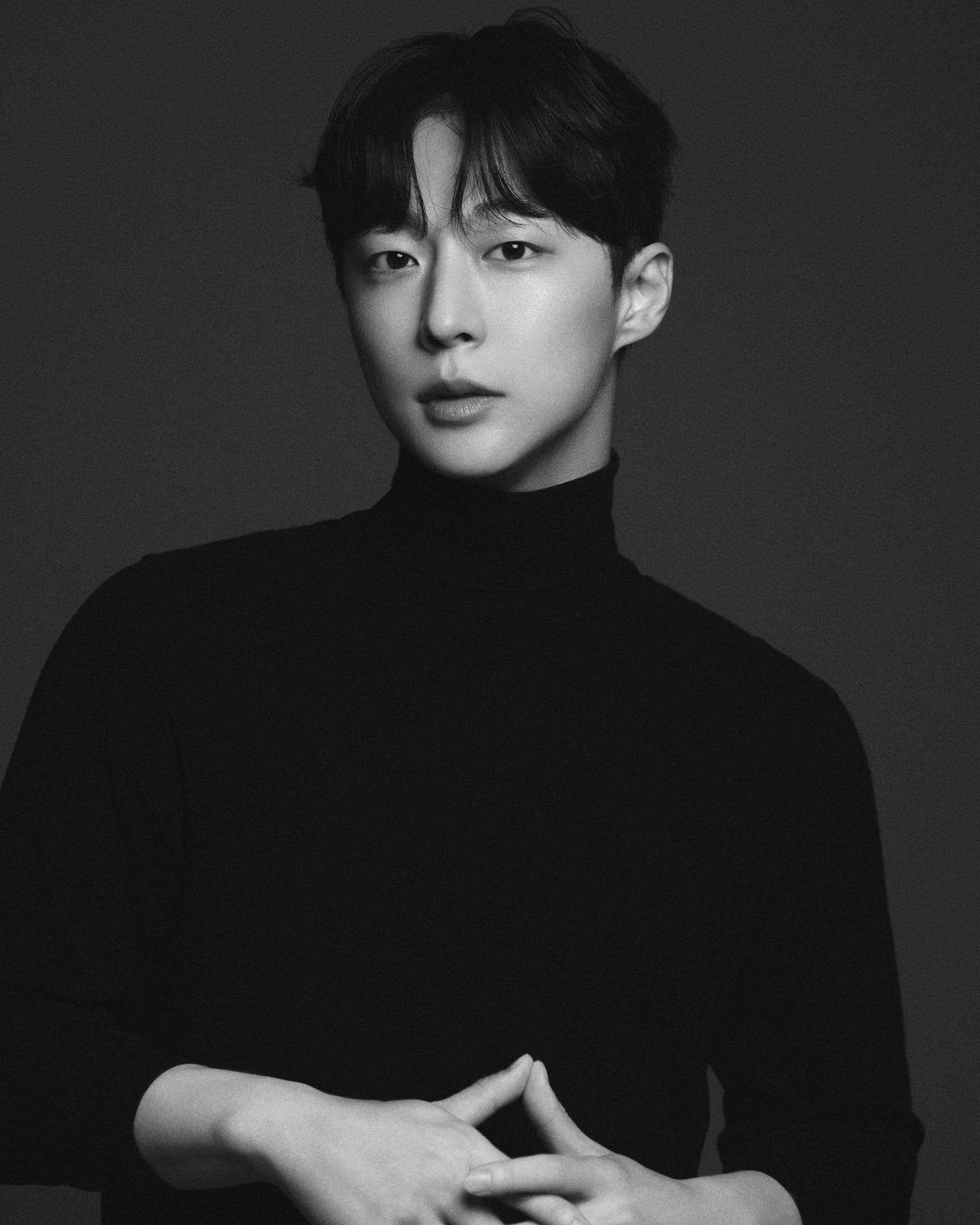 El Debut de Bae In-hyuk en 'I Live Alone' Fue 13 Años en la Forja